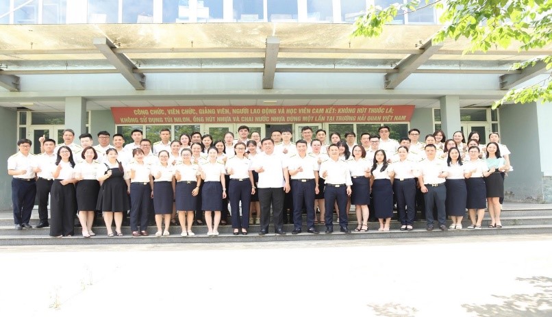 Bế giảng Lớp Bồi dưỡng kiến thức, kỹ năng cơ bản về quản lý kê khai thuế