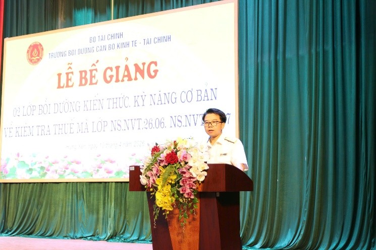Bế giảng 02 lớp bồi dưỡng kiến thức, kỹ năng cơ bản về Kiểm tra thuế
